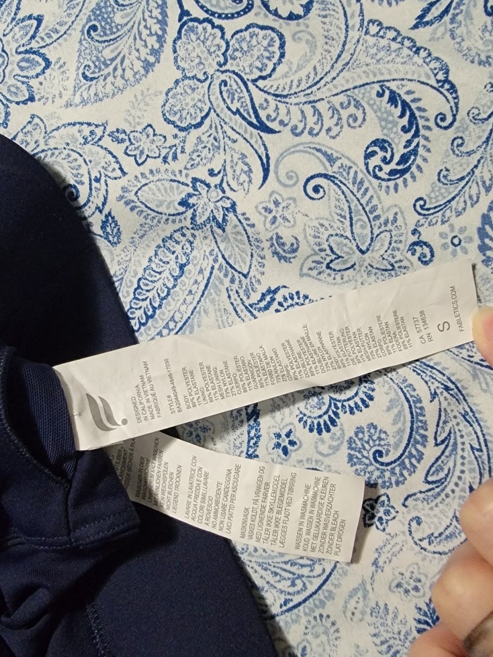Fabletics Navy Sports Bra - Solid Racerback - Picture 3 of 3